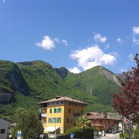 Agritur Tenno Cantina Bio Natura Buitenkant foto