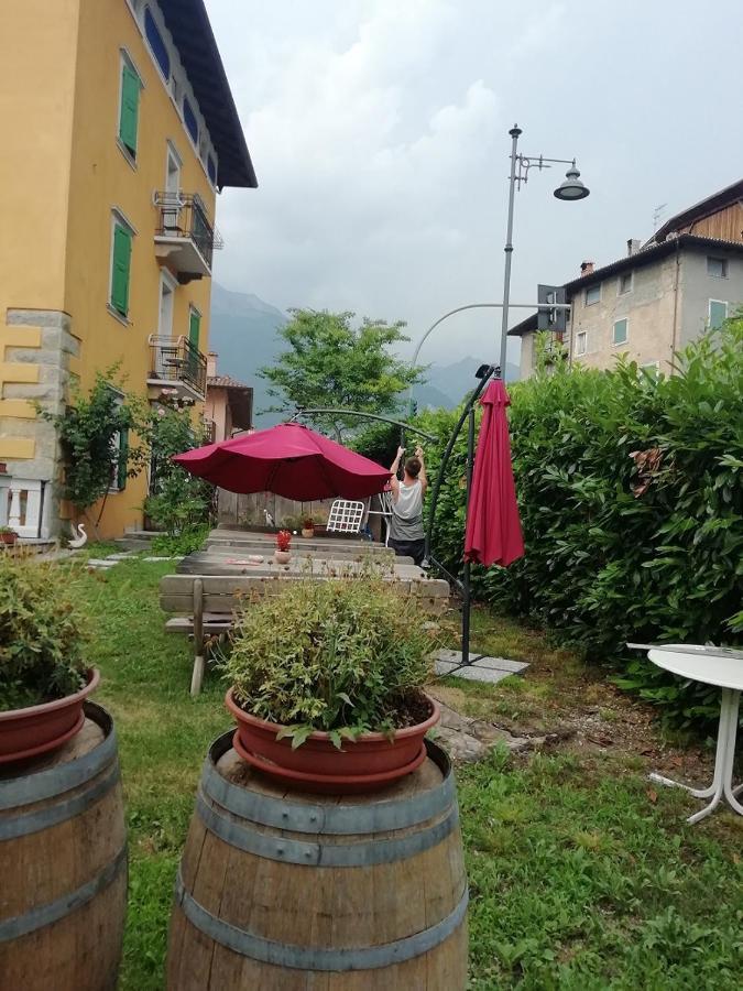 Agritur Tenno Cantina Bio Natura Buitenkant foto
